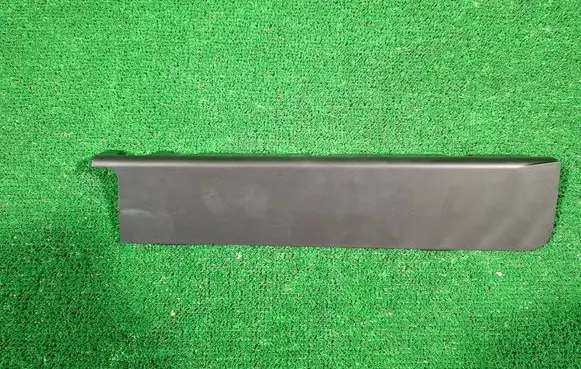 Renault Captur Front bumper splitter molding 622564334R