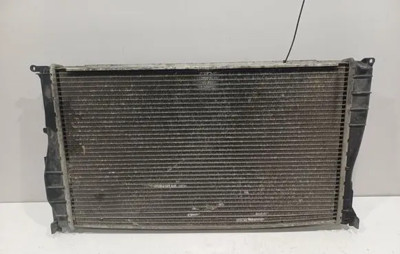 BMW 3 E90 E91 Coolant radiator 779744902
