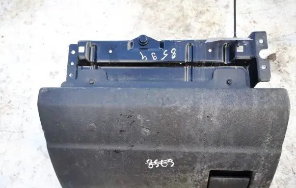 Opel Zafira A Glove box