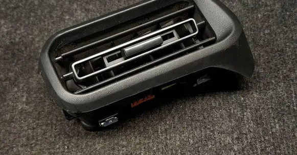 Dashboard side air vent grill/cover trim