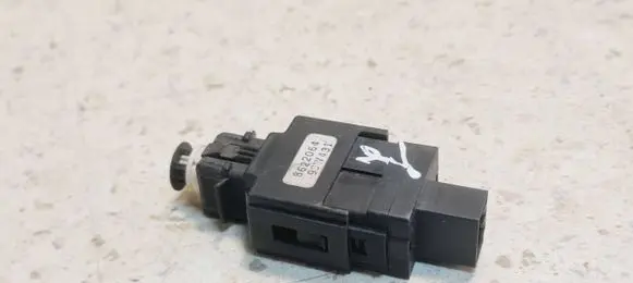 Brake pedal sensor switch
