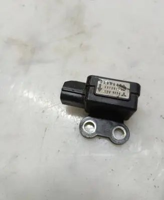 Hyundai Galloper Airbag deployment crash/impact sensor X2T25171