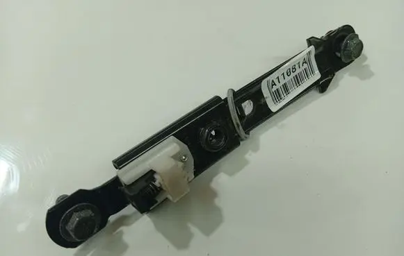 KIA Ceed Seat belt adjustment rail 