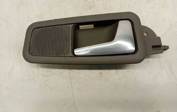 Audi A8 S8 D2 4D Rear door interior handle 4D0839020G