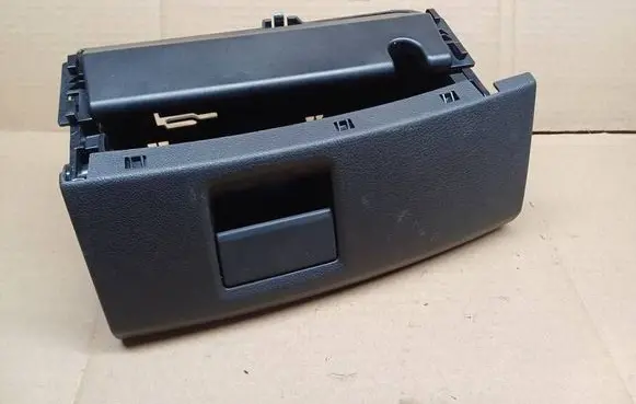 Audi A3 S3 8V Glove box 8V0881578 1150259X