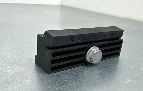 BMW 5 F10 F11 Battery bracket 7592923