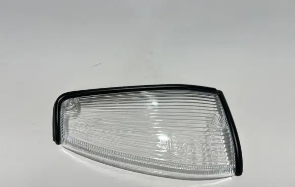 Nissan Micra Front indicator light 2617621B00