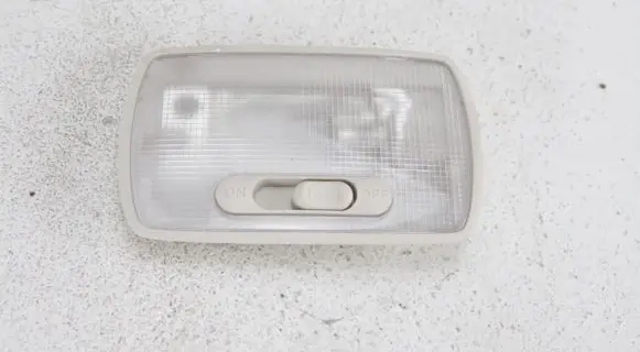 Honda CR-V Rear seat light 17517