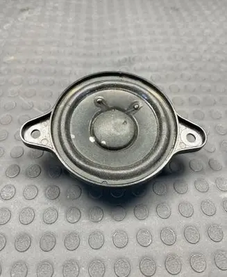 Mercedes-Benz E W211 Panel speaker A2118203002