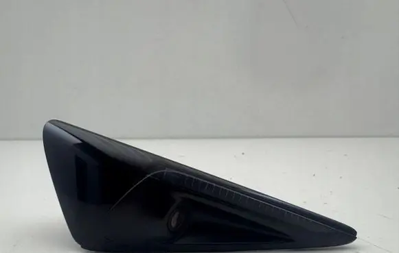 Tesla Model 3 Front fender indicator light 1125106-77-E