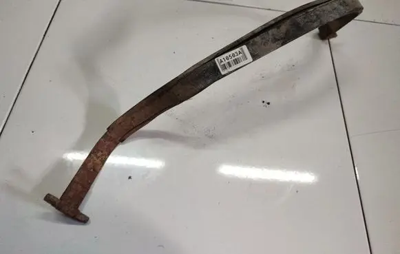 Peugeot 4007 Fuel tank mounting bracket 