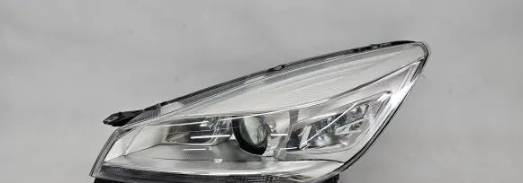Ford Kuga II Headlight/headlamp CV44-13D155-AK