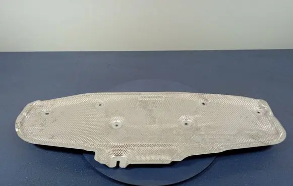 BMW 1 F40 Exhaust heat shield 9464545