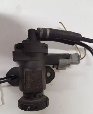 Citroen C5 Turbo solenoid valve 9635704380 0928400414
