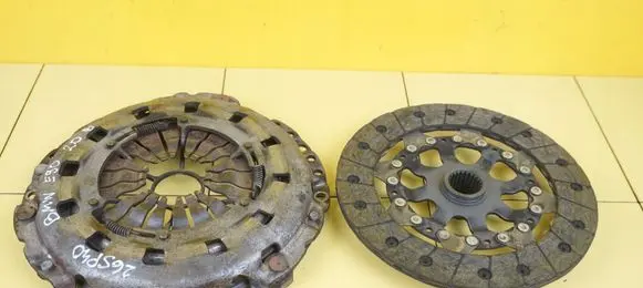 BMW 3 E90 E91 Clutch set kit 323064210 N43B20A SPRZEGLO