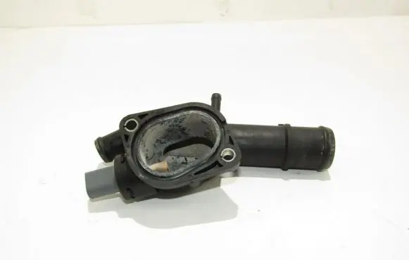 Audi TT TTS Mk2 Thermostat housing 03L121132