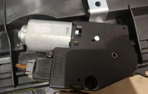 Jaguar XF Sunroof motor/actuator 8X23F53508AA