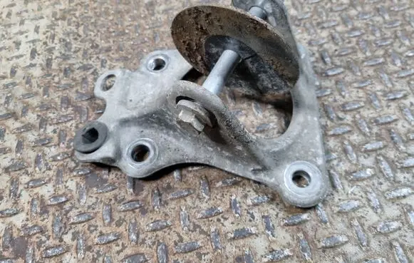Other rear suspension part