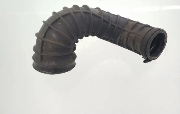 Volvo S60 Turbo air intake inlet pipe/hose 08634143