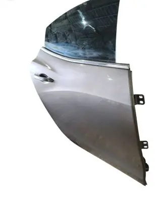 Maserati Ghibli Rear door 