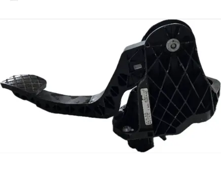 Volkswagen PASSAT B7 Clutch pedal 3C1721059BF 1K0721796K