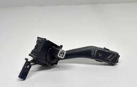 Volkswagen Golf V Wiper control stalk 1K0953519J CZK03 51672585187