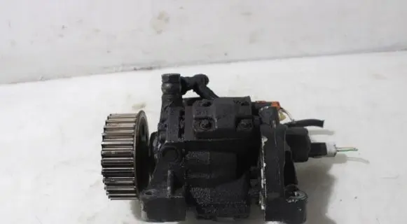 Fuel injection high pressure pump