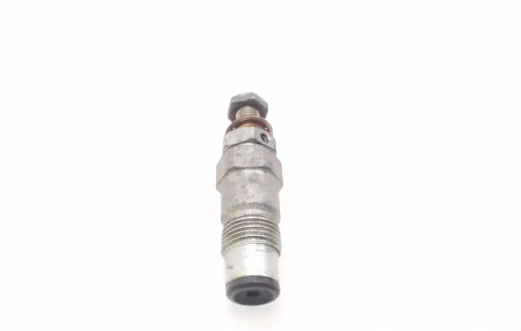 Nissan Primera Fuel injector