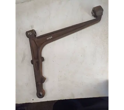 Volkswagen Transporter - Caravelle T4 Front lower control arm/wishbone 201407154