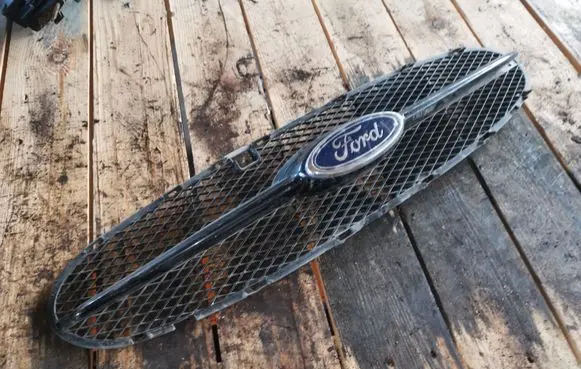 Ford Galaxy Front bumper upper radiator grill