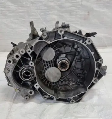 Opel Antara Manual 6 speed gearbox 55567634