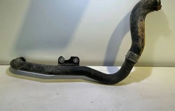 Intercooler hose/pipe