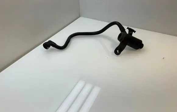 BMW 3 F30 F35 F31 Breather/breather pipe/hose 7630025