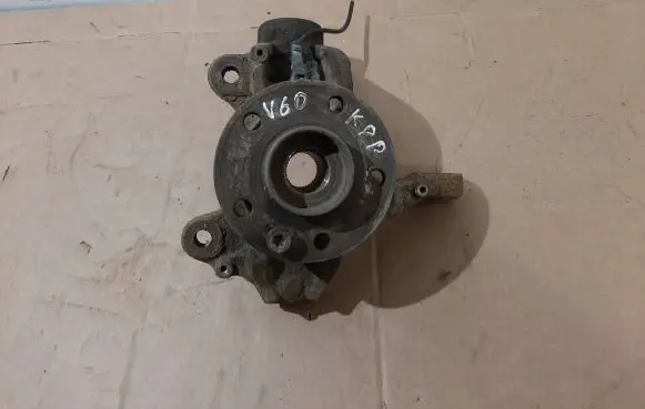 Volvo V60 Front wheel hub spindle knuckle
