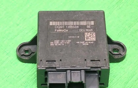 Ford Mondeo MK V Door control unit/module DG9T14C112BD 10131119 DG9T14B534
