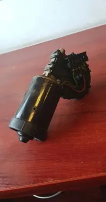 Mercedes-Benz E W210 Wiper motor 0390241429