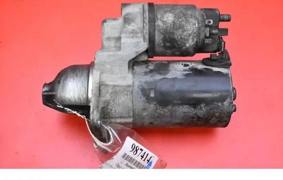 Opel Astra J Starter motor 55578921