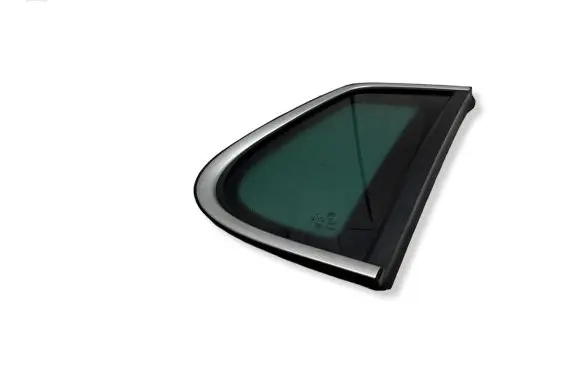 Volkswagen Tiguan Rear side window 5N0845042S
