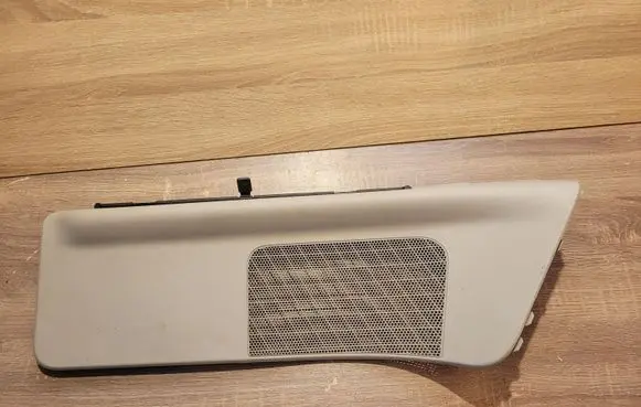 Chrysler Town u0026 Country V Manual rear window sunshade cover 1CJ22BD1AI