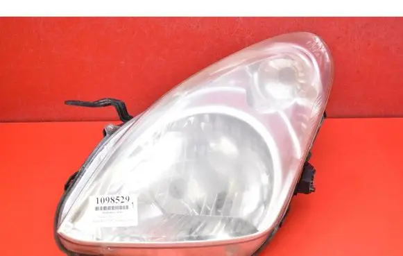 Nissan Pixo Headlight/headlamp 10017115