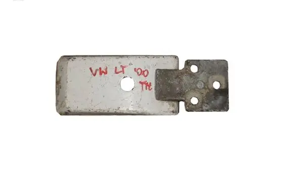 Mercedes-Benz Sprinter W901 W902 W903 W904 Rear door lower hinge 9017400737