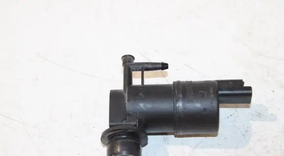 Renault Kangoo II Windscreen/windshield washer pump 9641553880