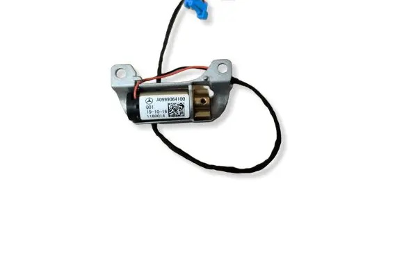 Mercedes-Benz GLS X166 Steering wheel buttons/switches A0999064100