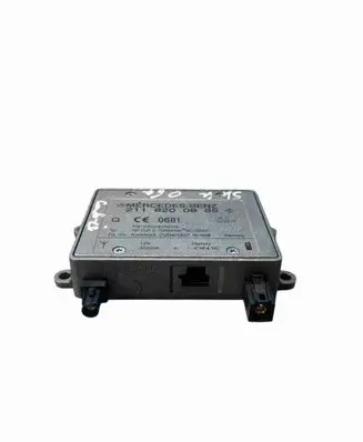 Mercedes-Benz SLK R171 Aerial antenna amplifier 2118200885