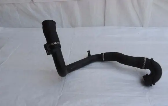 Opel Insignia A Intercooler hose/pipe 2005113A