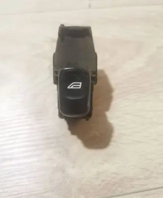 Volvo XC90 Electric window control switch 30658696