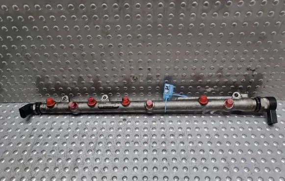BMW 5 E60 E61 Fuel main line pipe 7799610 0281002481