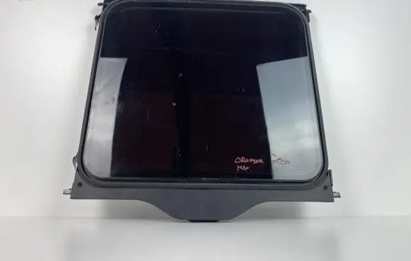 Volkswagen Crafter Side middle window/glass 7C0847796 7C0