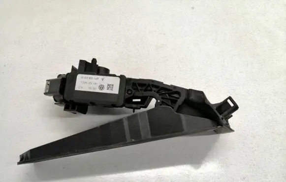 Audi A3 S3 8P Accelerator throttle pedal 1K1721503L