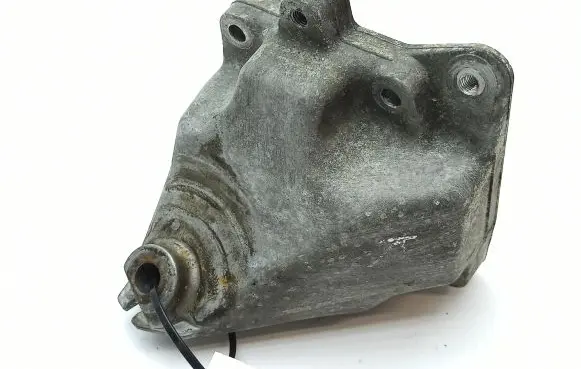 Mercedes-Benz SLK R171 Engine mounting bracket A2722231704
